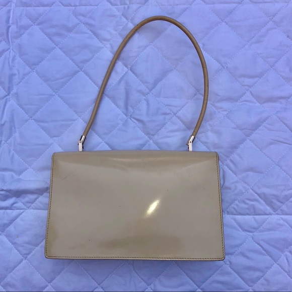 VINTAGE GUCCI PURSE (cream color) - Picture 5 of 7